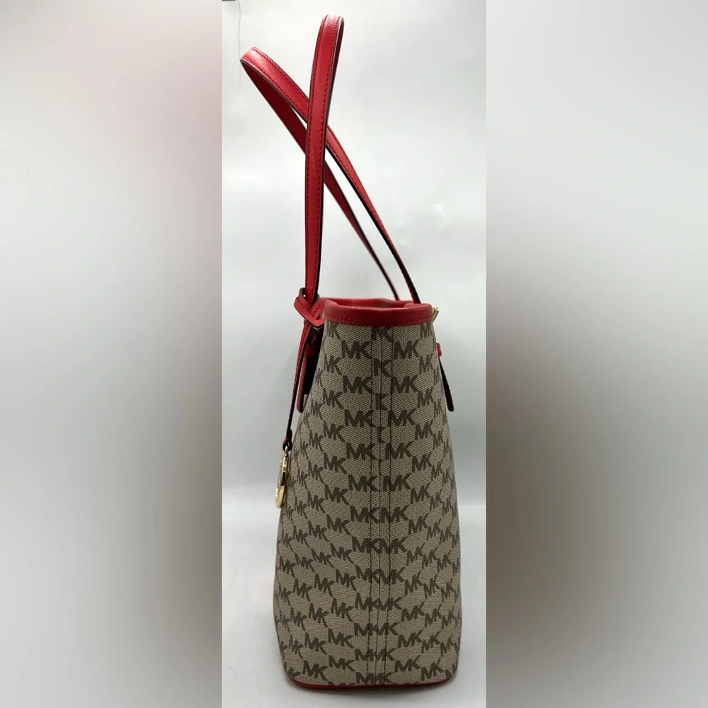 Michael Kors Jet Set Center Stripe Tote - Picture 5 of 11